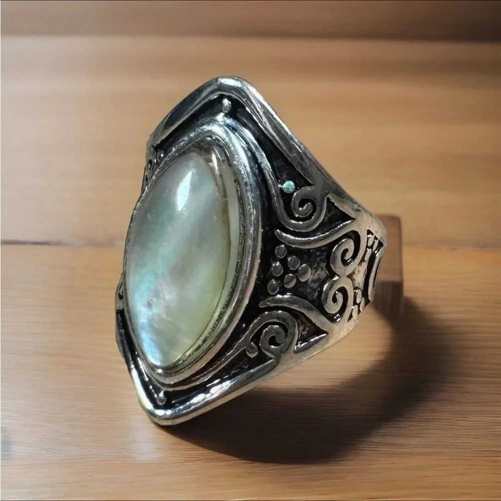 OPAL Ring Womens Size 6 Opal Hexagon Gemstone Silver Plated Swirls Costume NEW